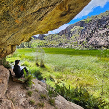 Load image into Gallery viewer, Saturday 17 January | Gooch's Crater and Billabong Canyon | Explore two epic locations in Wollemi Gardens of Stone Blue Mountains | 4x4 Tour